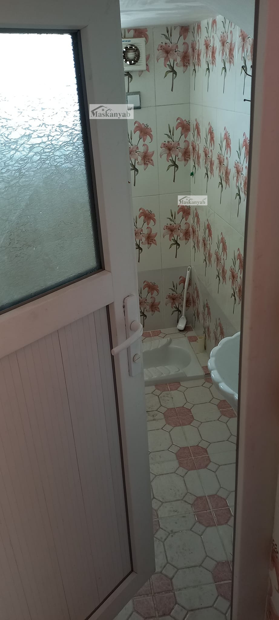 Modern Three-floor house for sale in Herat province