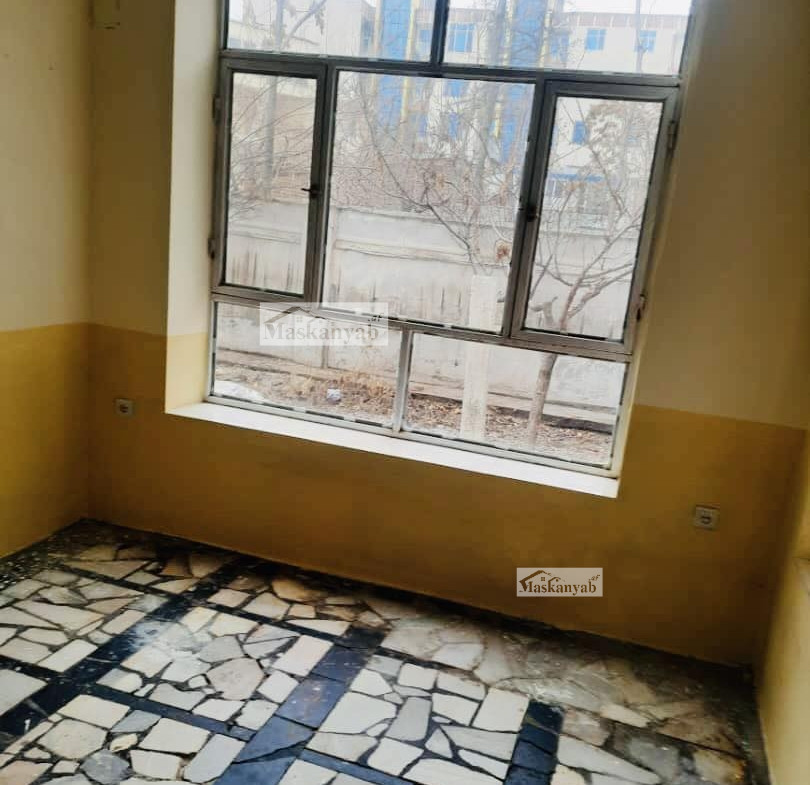 Nine-room house for rent in Karte 4, Kabul