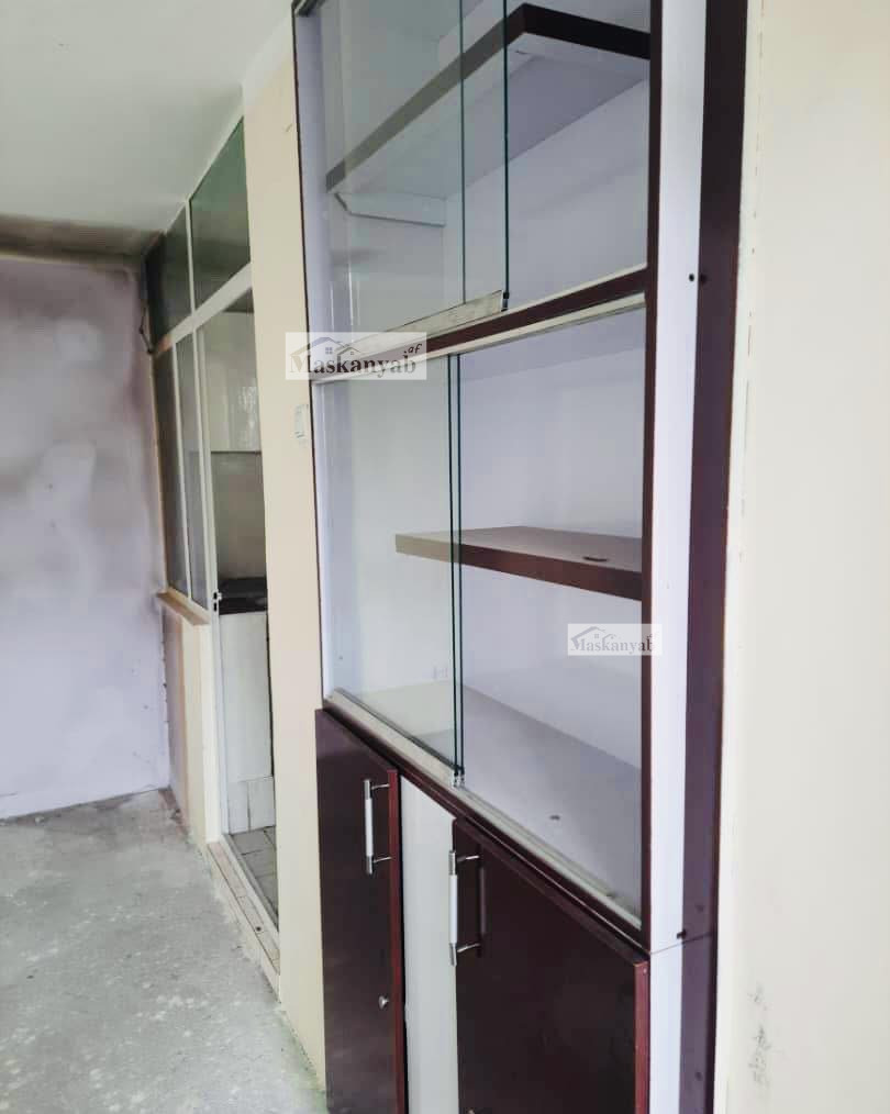 Nine-room house for rent in Karte 4, Kabul