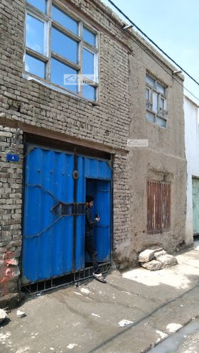 Six-room house for sale in Maidan Hawa-e road, Kabul