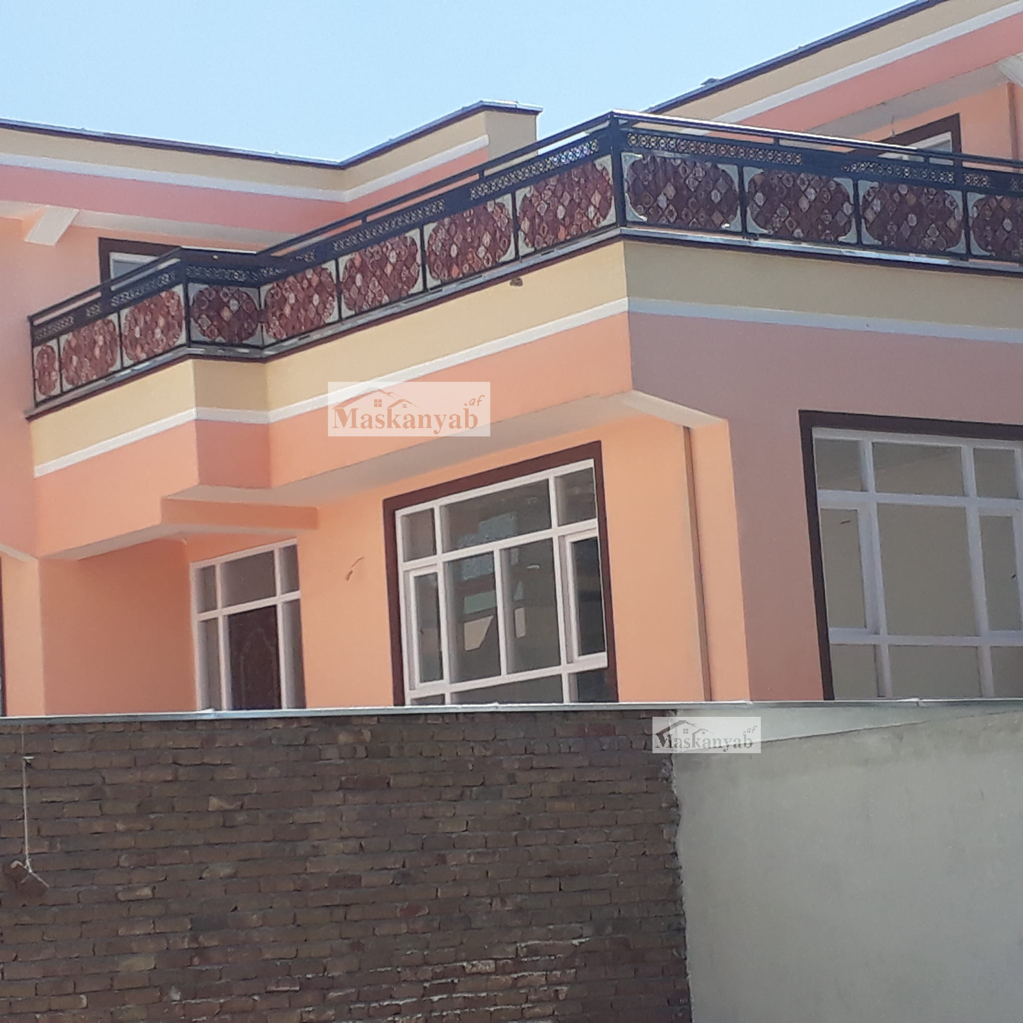 Three-floor house for sale in Chehel Sotun, Kabul