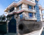 Three-floor house for sale in Onchi Station, Barchi
