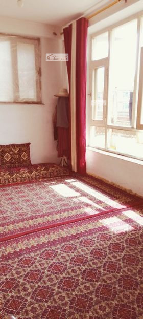 Three-room apartment for sale in Company, Kabul