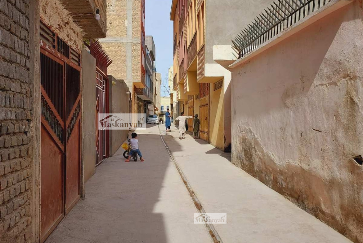 Two and half-floor house for sale in Khawja Sahib Ansari road, Herat