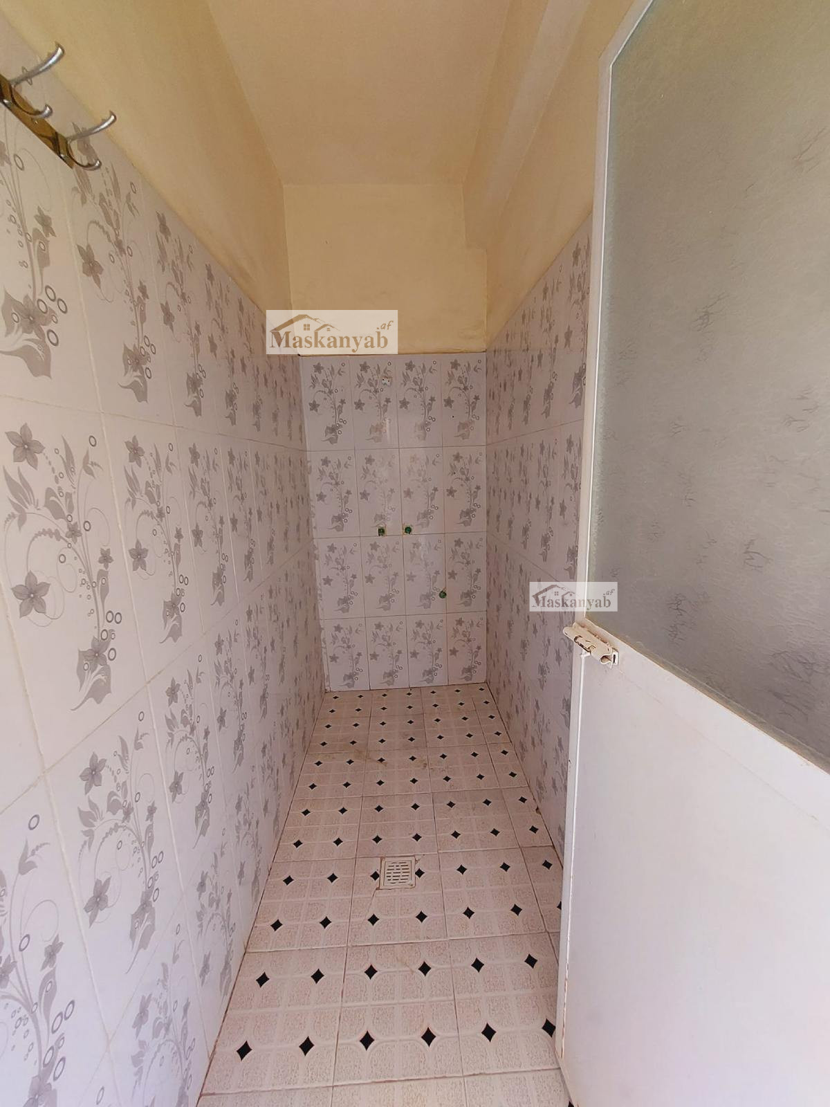 Two and half-floor house for sale in Khawja Sahib Ansari road, Herat