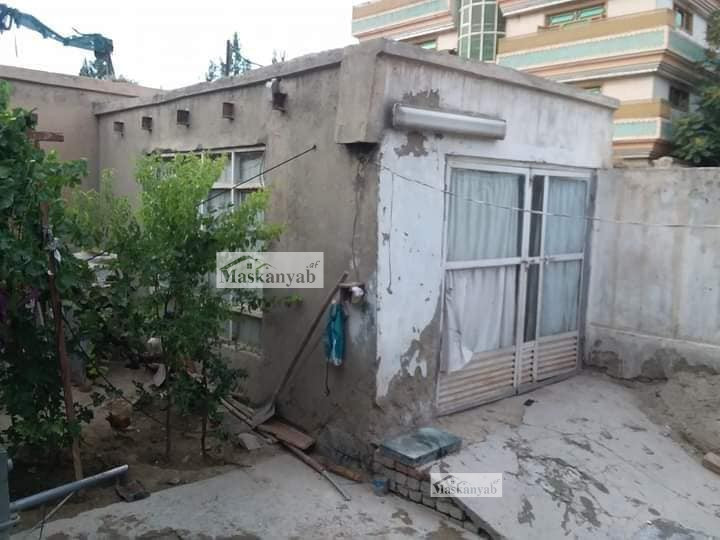 Two-floor house with seven rooms is for sale in Karte New