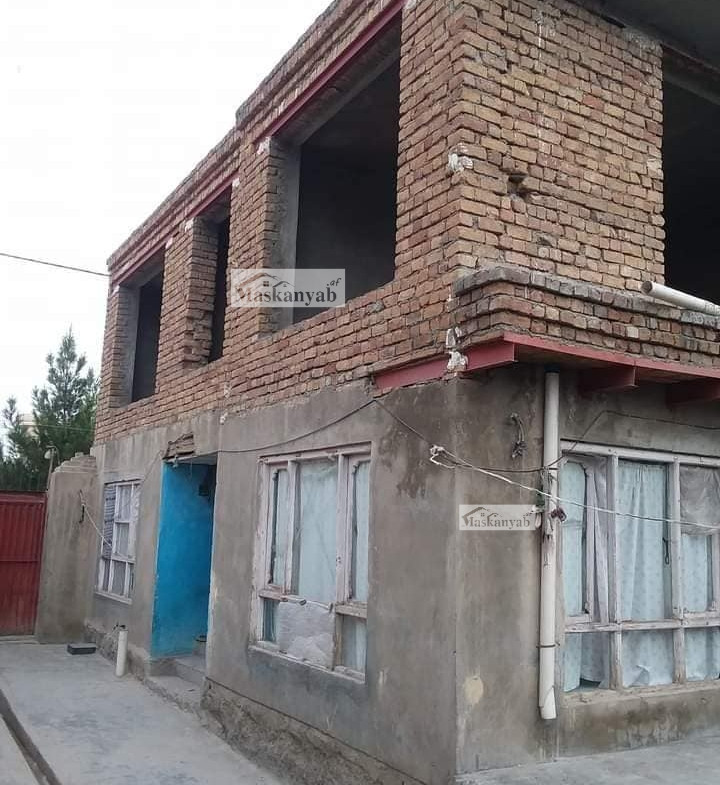 Two-floor house with seven rooms is for sale in Karte New