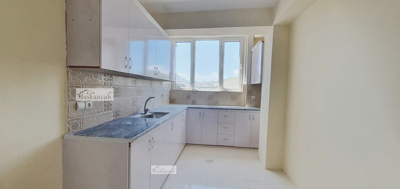 Four-room apartment for sale in Old Taimani, Kabul