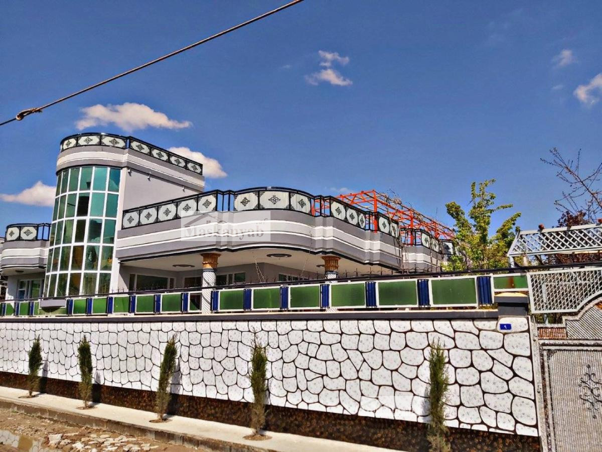 Four-room house for sale in Kotal-e Khair Khana, Kabul