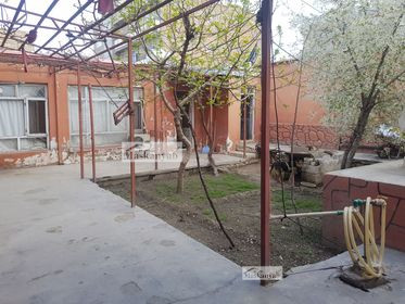 Seven-room house for sale in Karte 3, Kabul