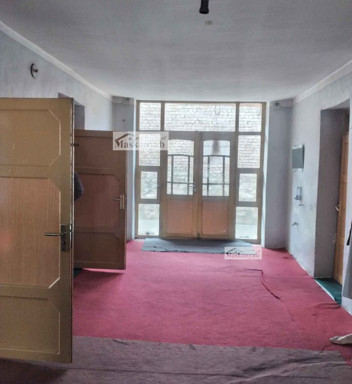 Six-room house for sale in district 8, Kabul