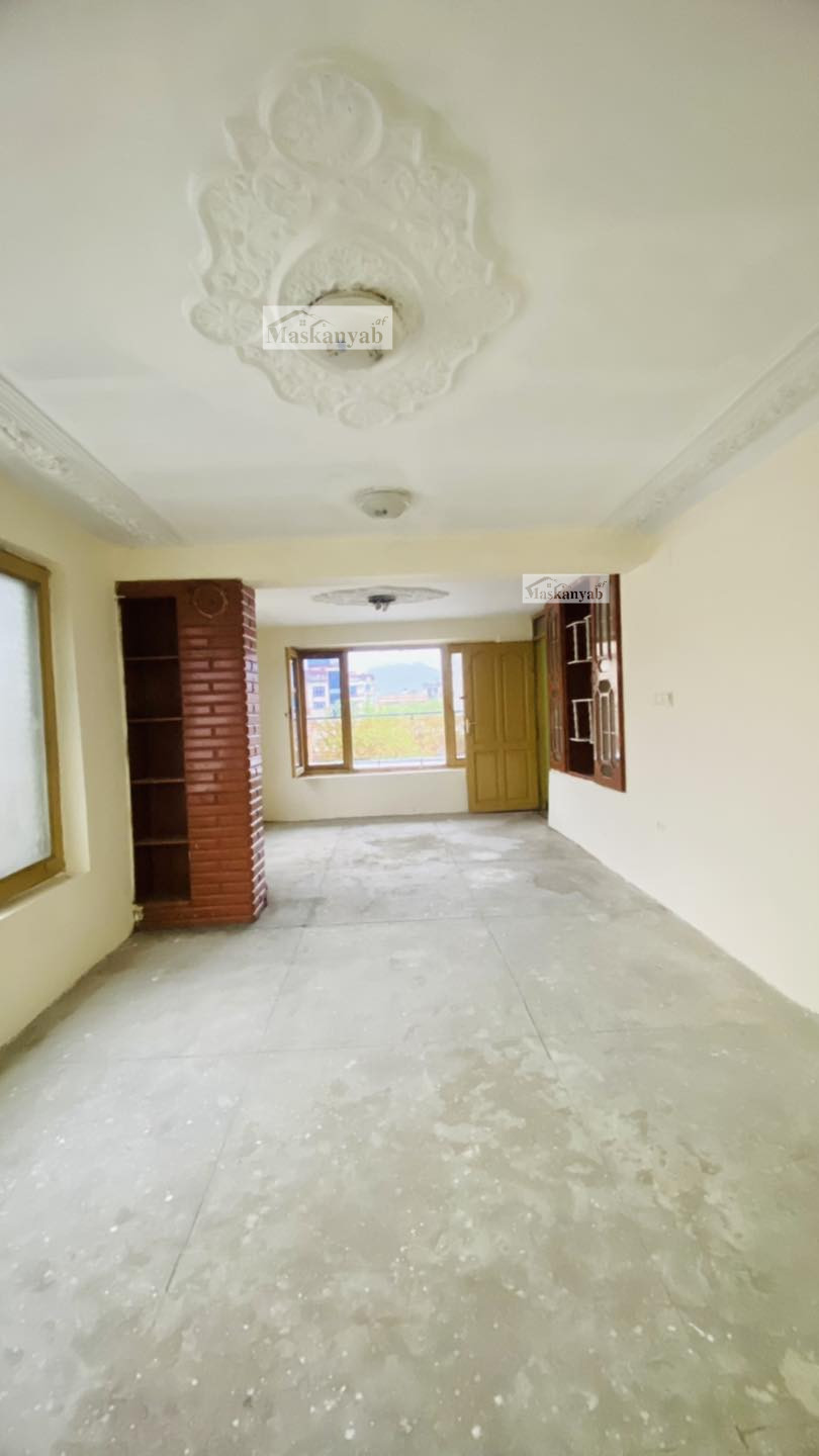 Three-floor house for rent on Fourth Street of Taimani Project
