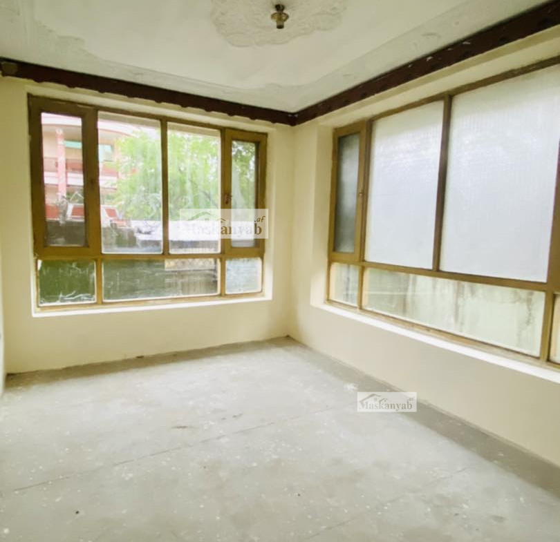 Threefloor house for rent on Fourth Street of Taimani Project