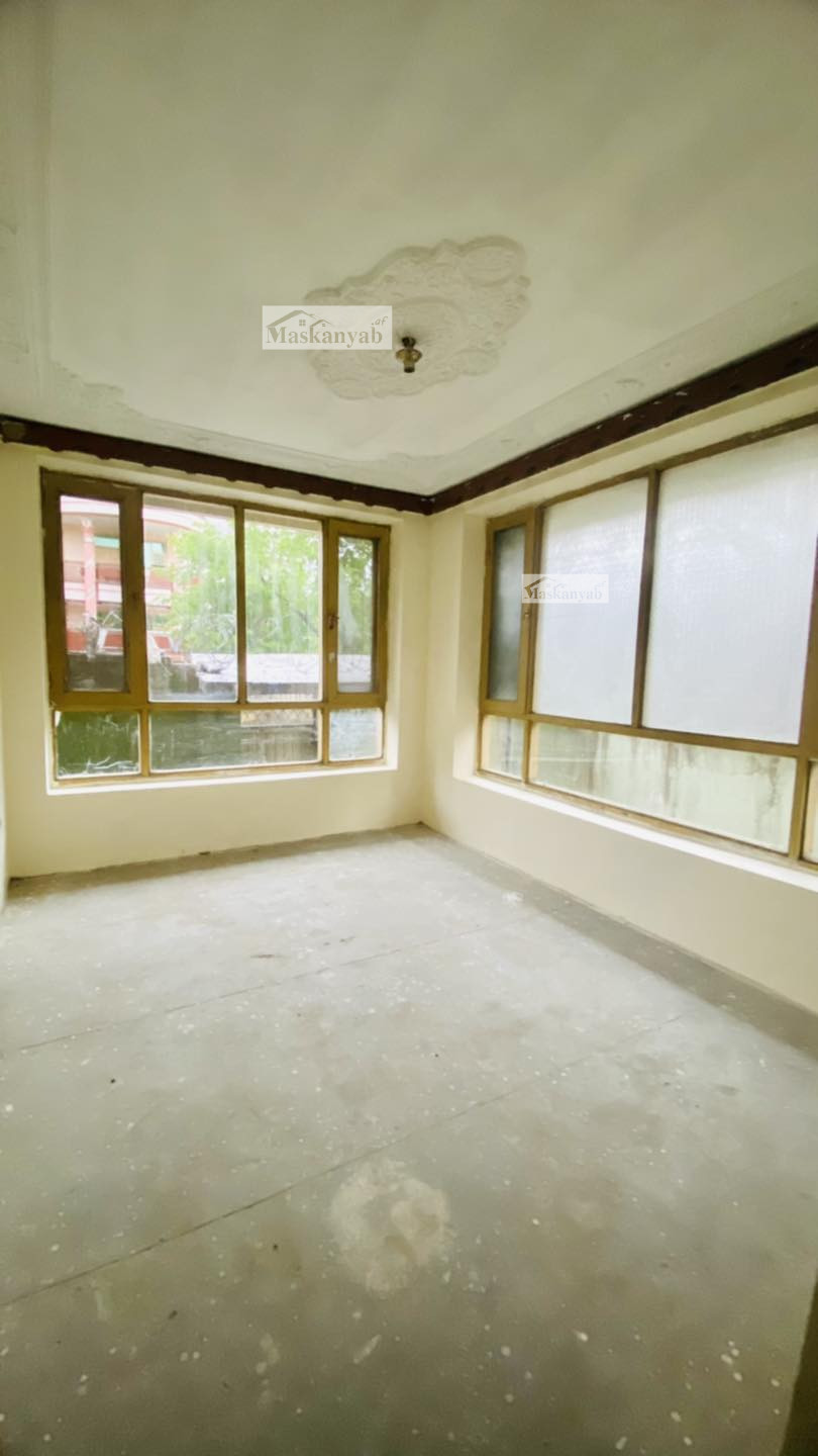 Three-floor house for rent on Fourth Street of Taimani Project