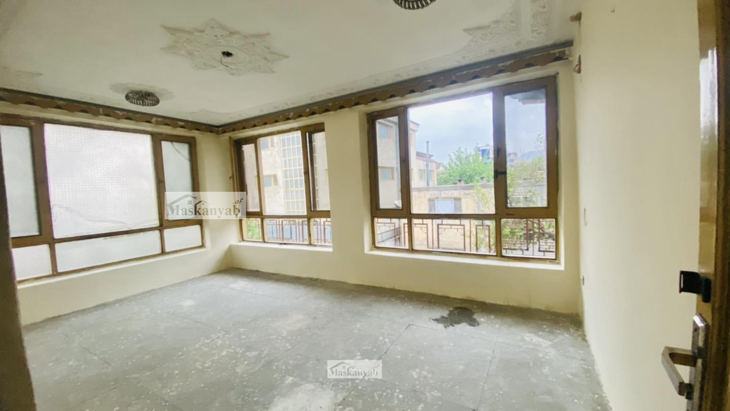 Three-floor house for rent on Fourth Street of Taimani Project