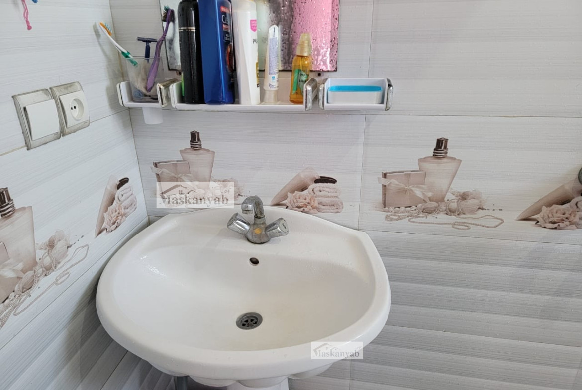Three-floor house for sale in Chahar Qala-e Chahar Deh