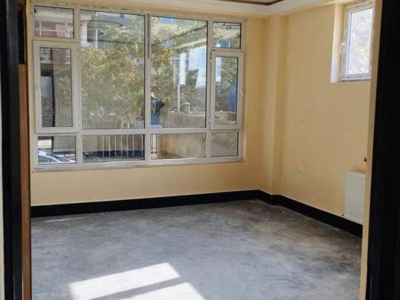Two-room apartment for rent on Fifth Street of Taimani Project