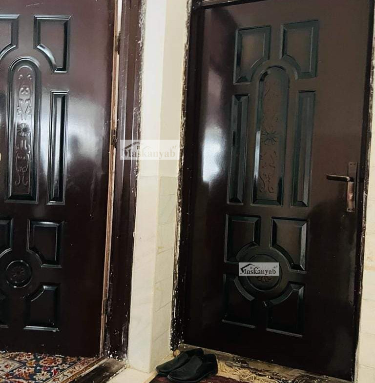 The Three-floor house is for sale in Sarak-e Pol Pashto, Herat