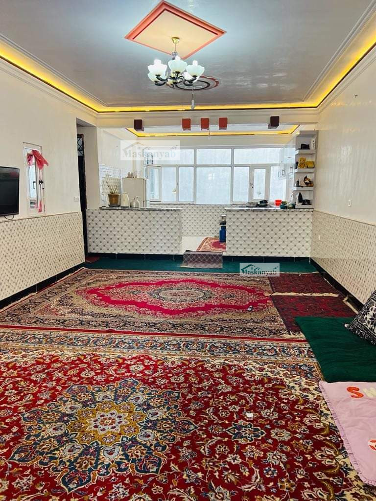 The Three-floor house is for sale in Sarak-e Pol Pashto, Herat