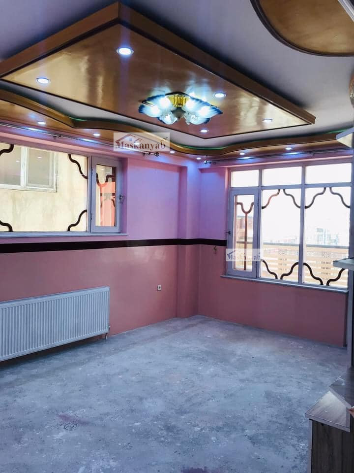 Fiveroom apartment for rent on Fourth Street of Taimani Project