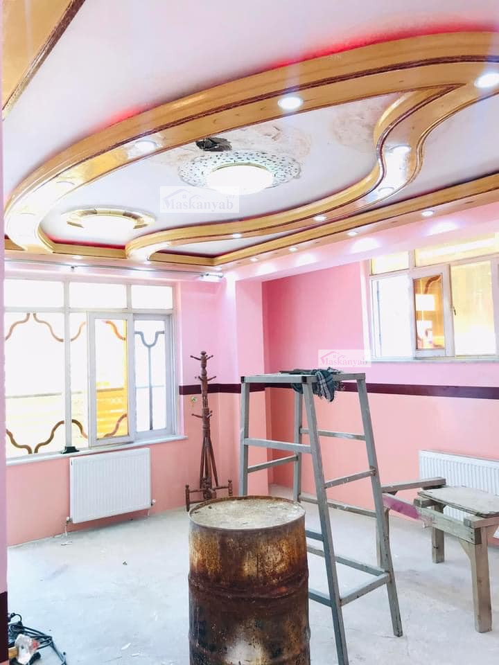 Fiveroom apartment for rent on Fourth Street of Taimani Project