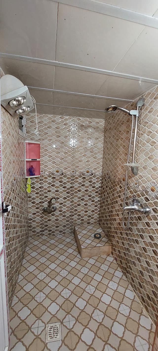 The Four and half-floor house is for sale in District 7, Herat