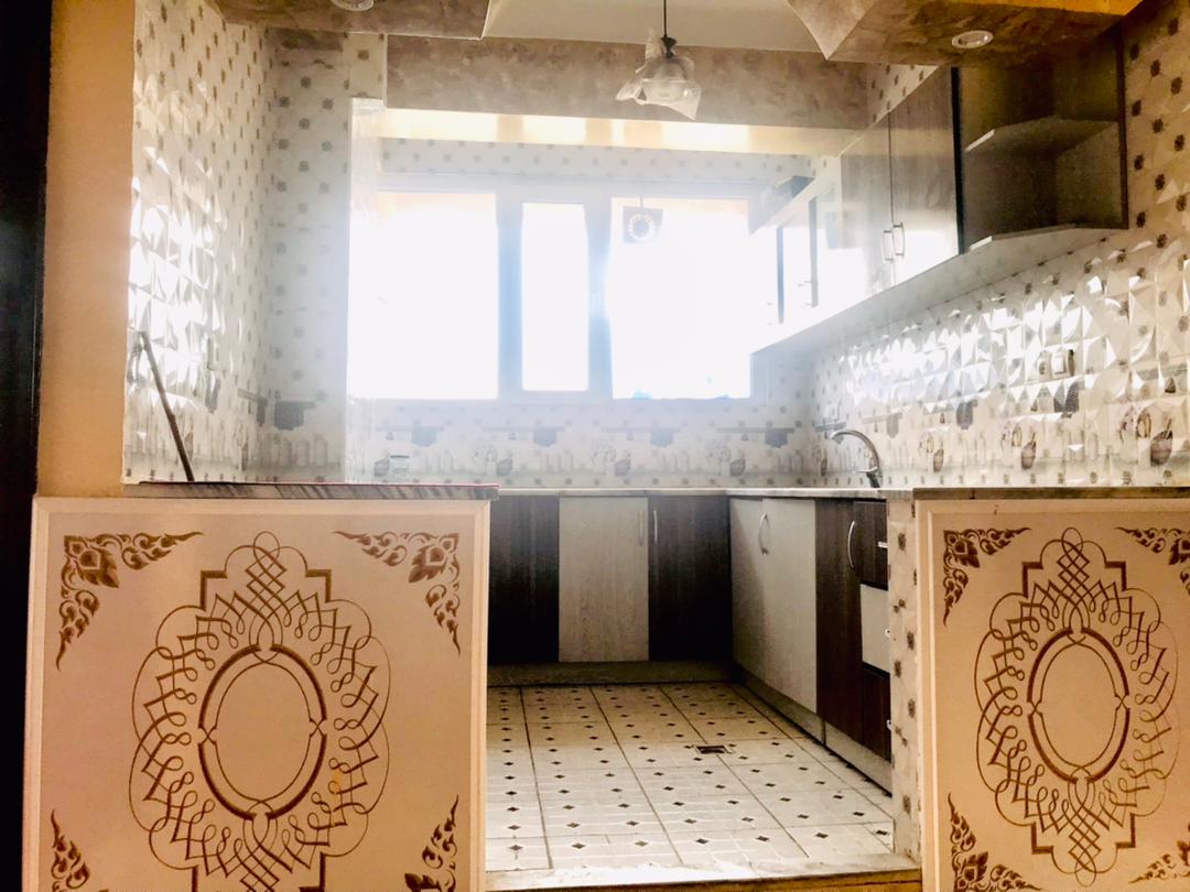 The Four-room apartment is for rent in Kolula Poshta, Kabul