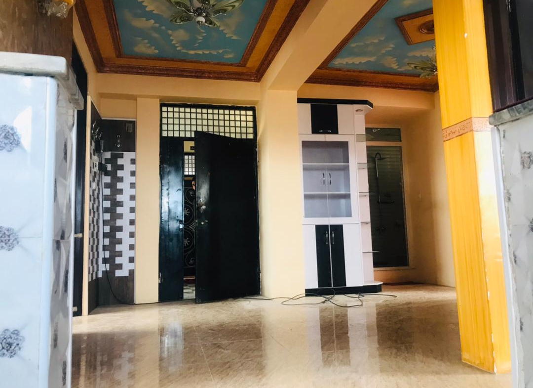 The Four-room apartment is for rent in Kolula Poshta, Kabul