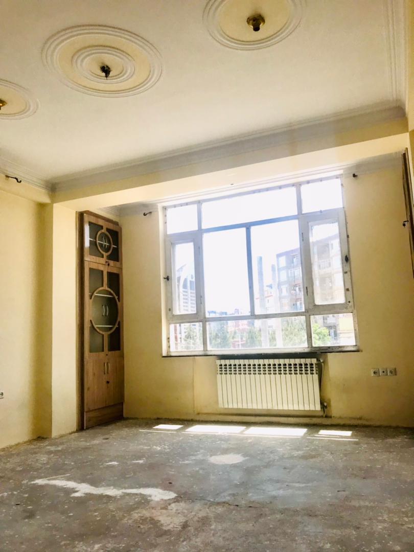 Four-room apartment for rent in Taimani Project