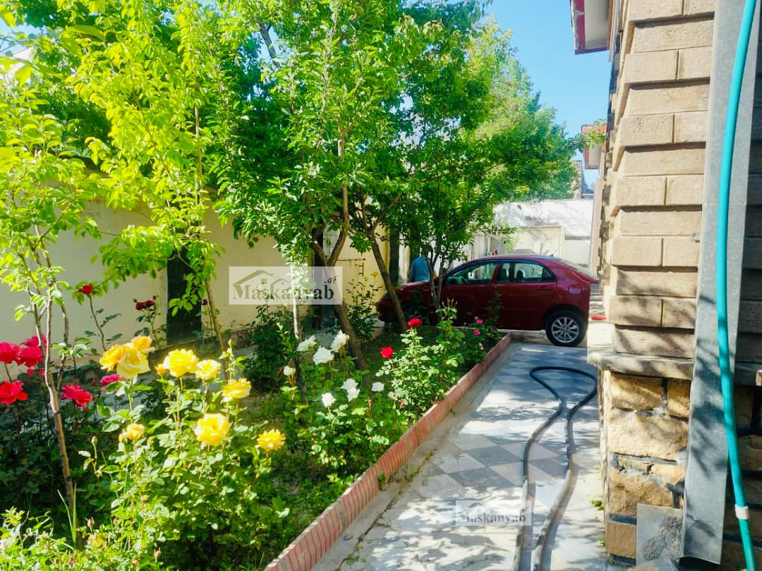 The Ten rooms house is for rent in Shahr-e New, Kabul