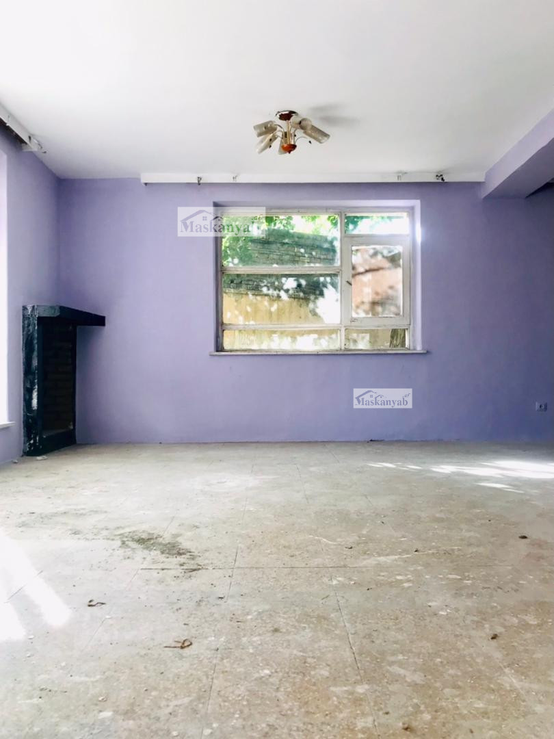 The Six-room house is for rent in Kolula Poshta, Kabul