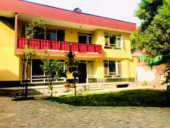 The Six-room house is for rent in Kolula Poshta, Kabul