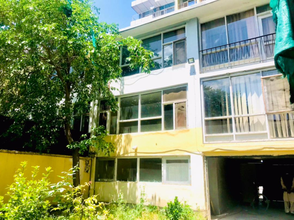 The Six-room house is for rent in Shahr-e New, Kabul