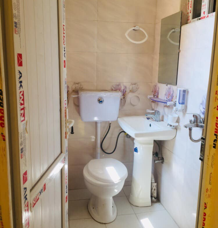 Three-room apartment for sale on the First Street of Taimani Project
