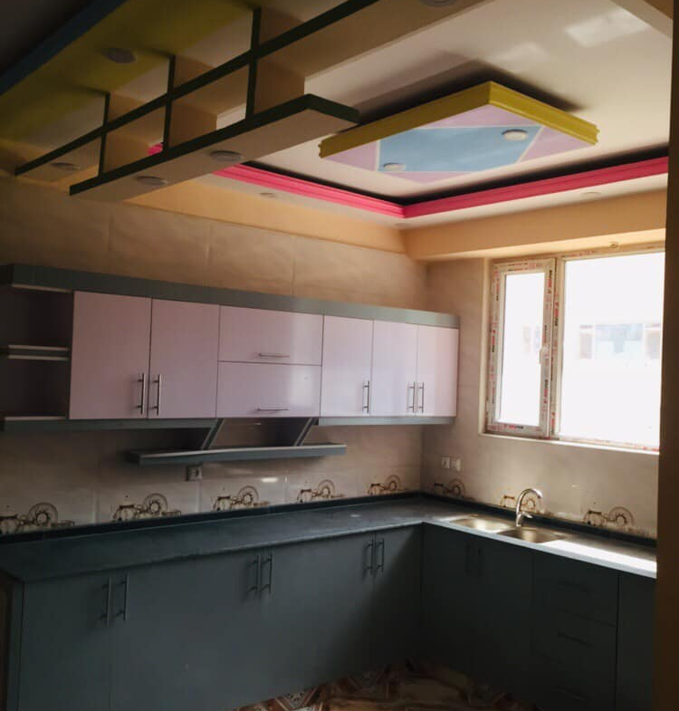 Three-room apartment for sale on the First Street of Taimani Project