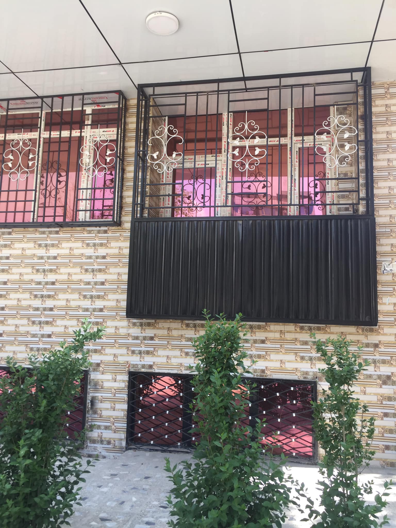 Three-room apartment for sale on the First Street of Taimani Project