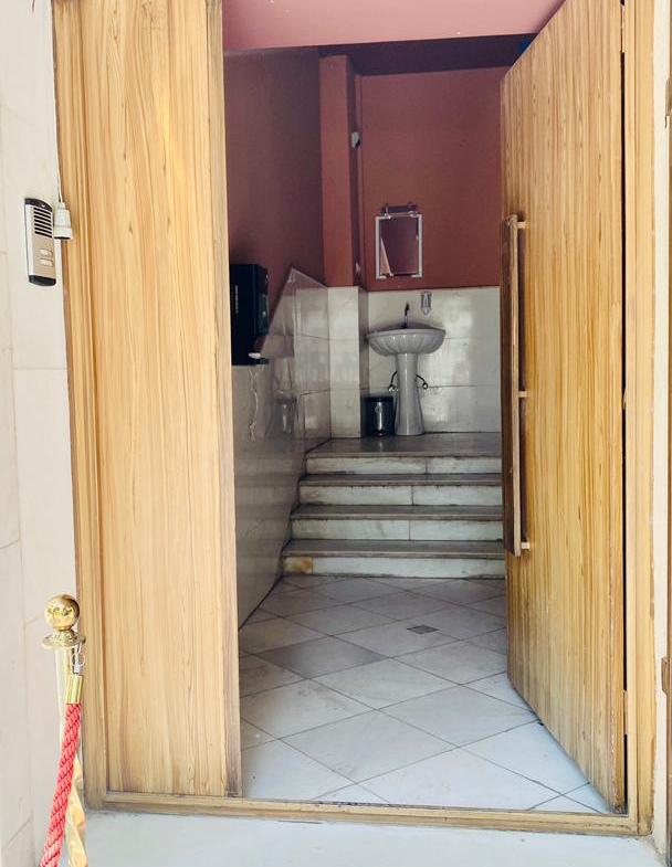 The Two business shops are for rent in District 4, Herat