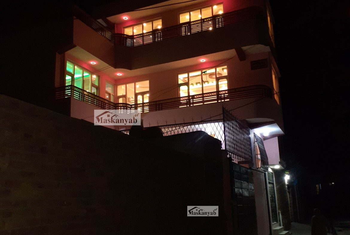 The Six-room house is for sale in District 8, Kabul