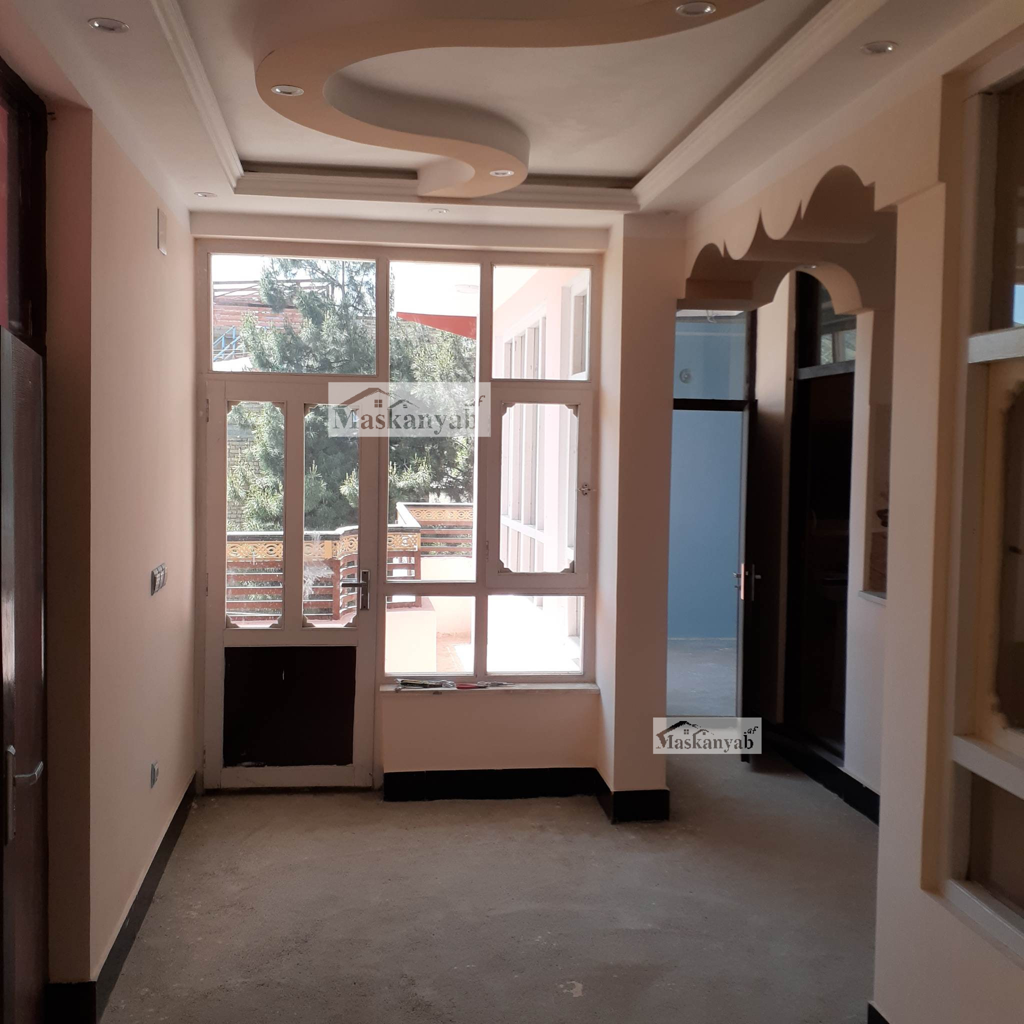 Six-room house for sale in District 8, Kabul