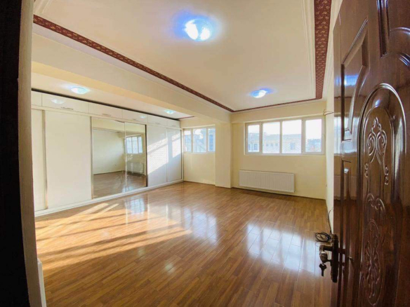 Four rooms apartment for sale in Old Taimani, Kabul