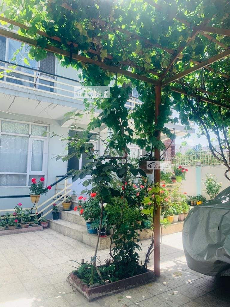 Three floors house for sale in Chehel Sotun, Kabul