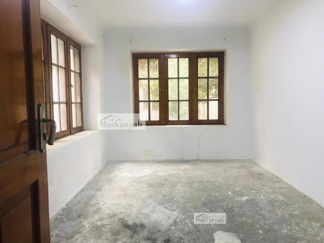 The Nine rooms house for rent in Qala-e Fatihullah, Kabu