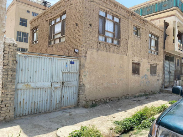 The Seven-room house (Old house) for sale in Khair Khana, Kabul