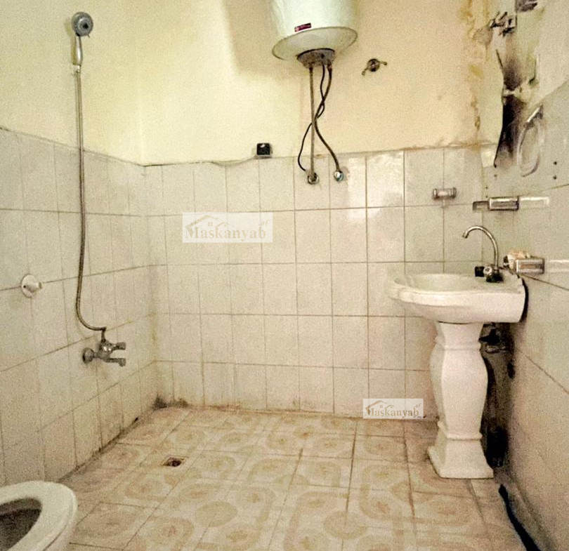 10 Rooms house for rent in Shahr-e New, Kabul