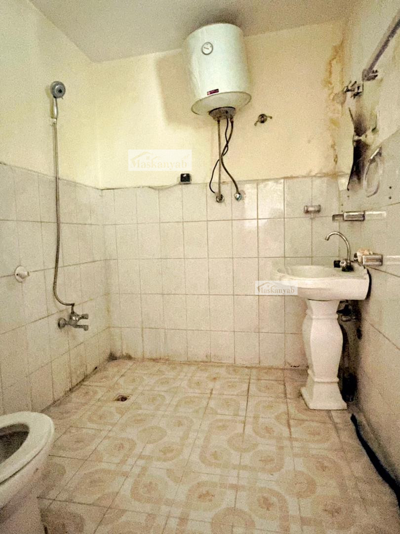 10 Rooms house for rent in Shahr-e New, Kabul