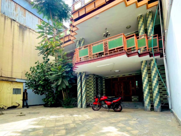 10 Rooms house for rent in Shahr-e New, Kabul