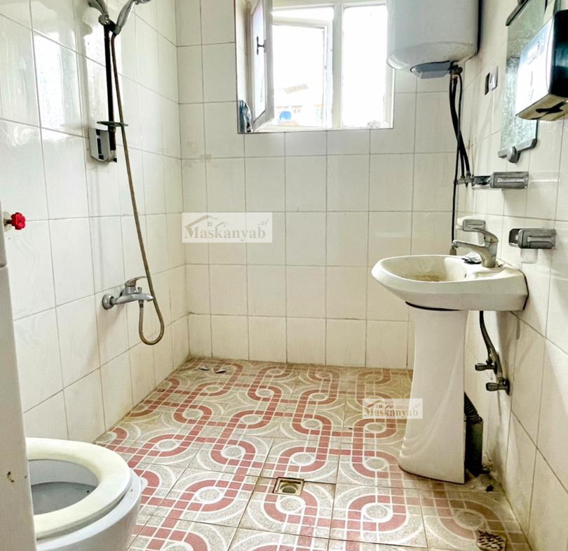 10 Rooms house for rent in Shahr-e New, Kabul