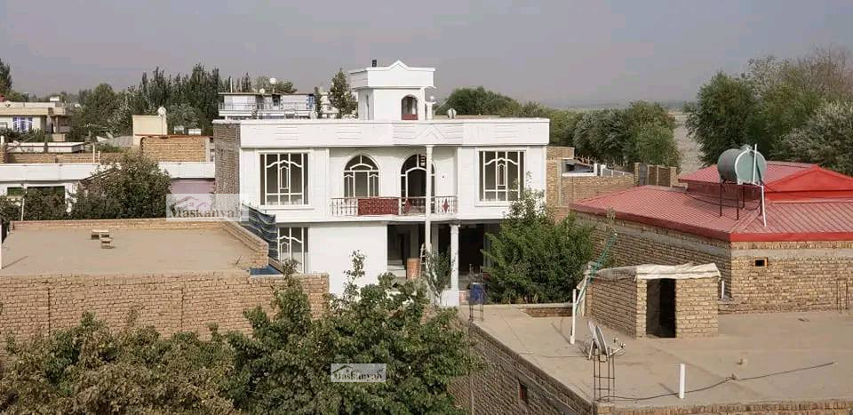 Five-room house for sale in the center of Takhar Province