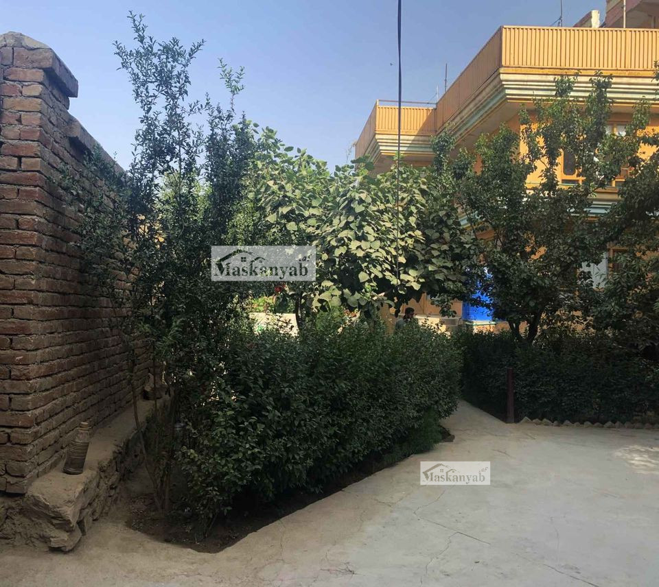 Four-floor building for sale in Kotal-e Khair Khana, Kabul