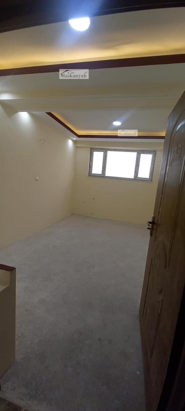 Four-room apartment for sale at Hotel Parwan